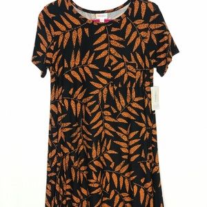 LuLaRoe Carly Dress NWT Small
2nd Pic Size Chart